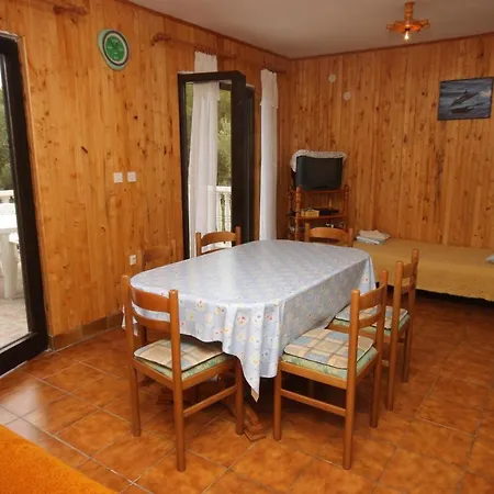 Apartments By The Sea Kali, Ugljan - 345 Exterior photo